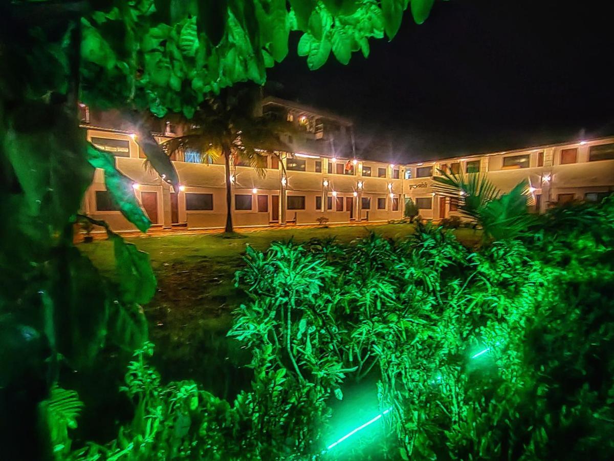 Opulence Resort Awas Alibaug Alībāg Esterno foto
