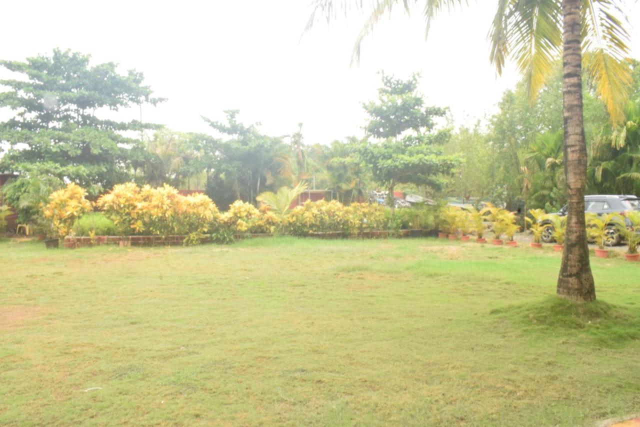 Opulence Resort Awas Alibaug Alībāg Esterno foto