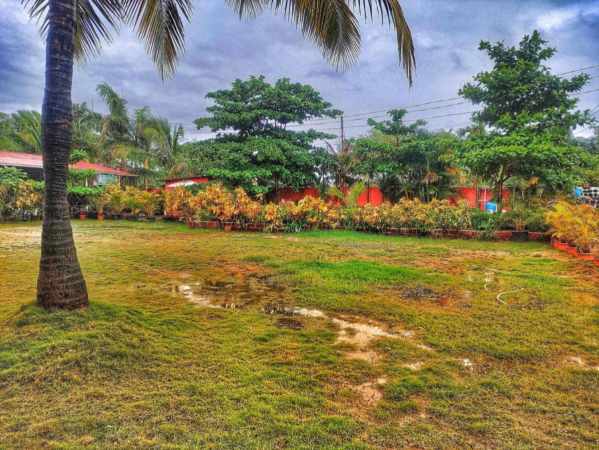 Opulence Resort Awas Alibaug Alībāg Esterno foto