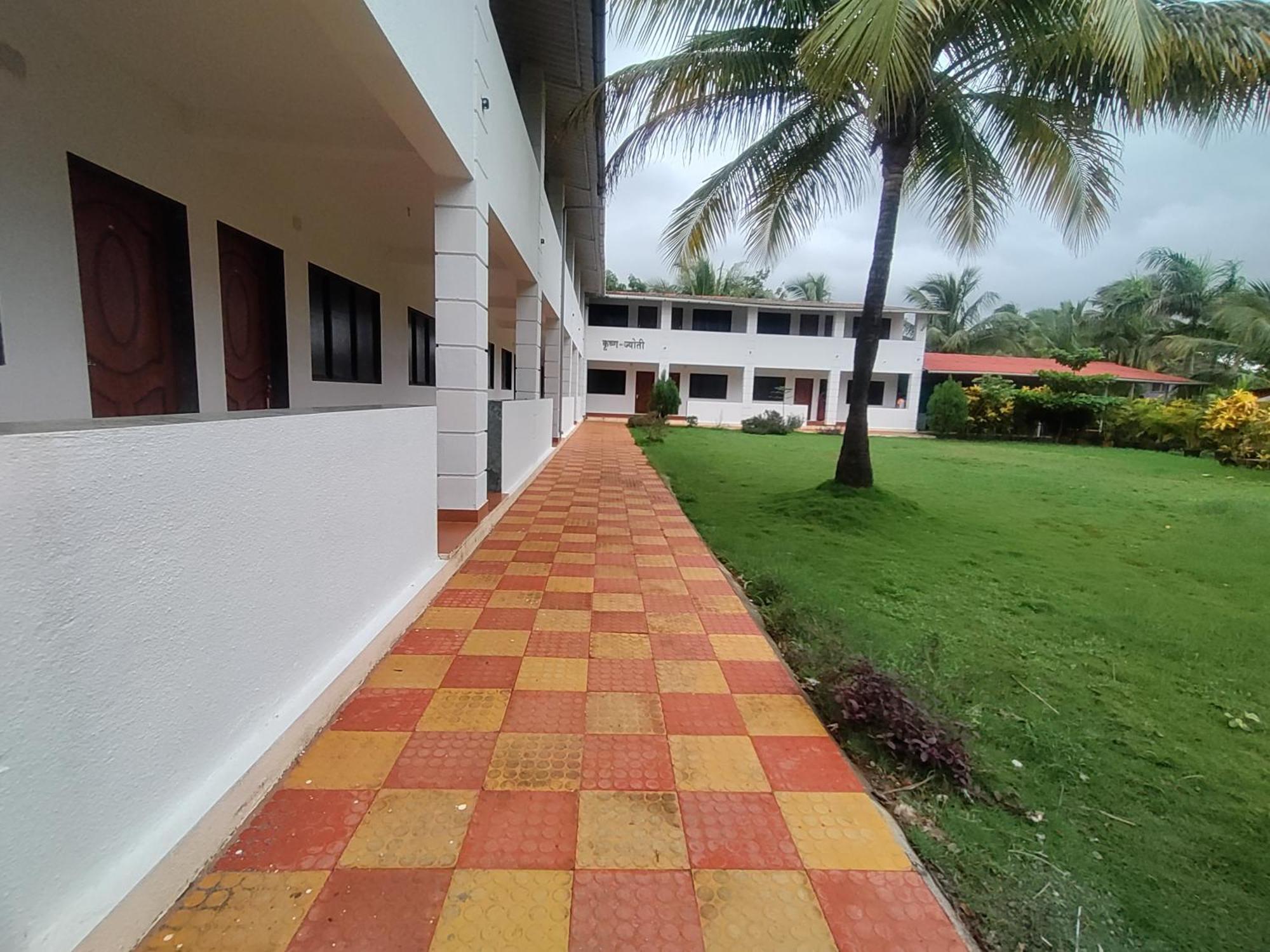 Opulence Resort Awas Alibaug Alībāg Esterno foto